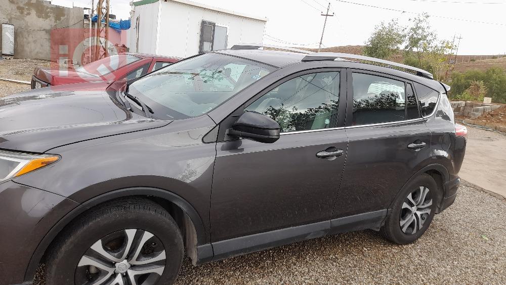 تۆیۆتا ڕاڤ 4